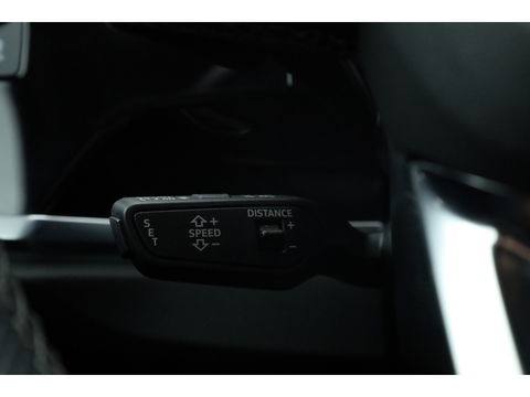 Audi Q3 Sportback 45 TFSI e S Line | 360cam | Navi | 20'' | Adapt. Cruise | Dodehoek det. | Elek. Achterklep
