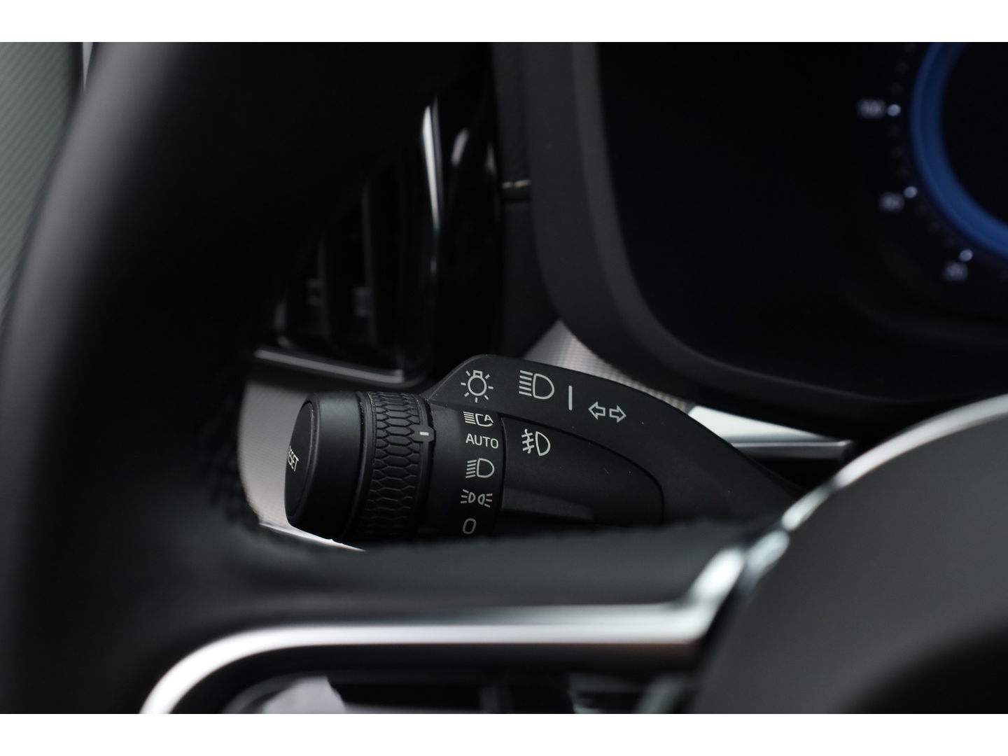 Volvo XC60 T8 Recharge R-Design | Pano | HUD | 360cam | H&K | Elek. Trekhaak | Memory seats | 21''