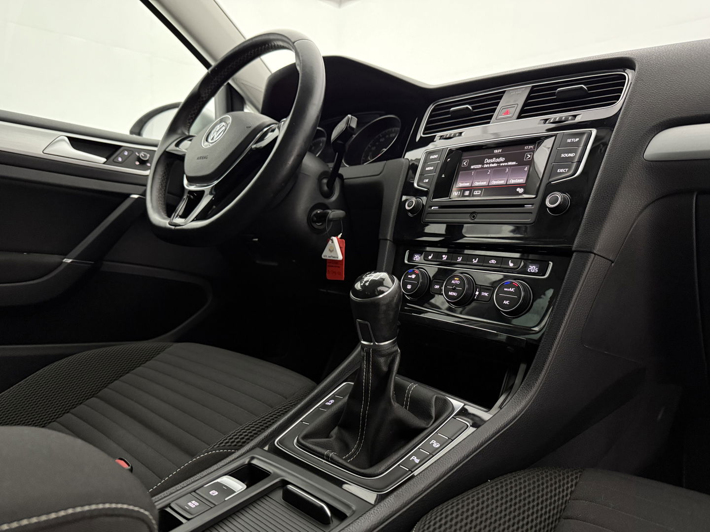 Volkswagen Golf 1.2 TSI | Clima | Parkeersens. | Stoelverw. | 16''LMV