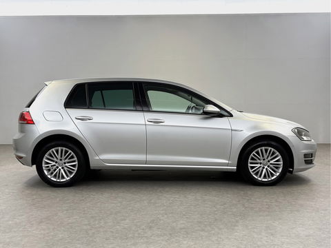 Volkswagen Golf 1.2 TSI | Clima | Parkeersens. | Stoelverw. | 16''LMV