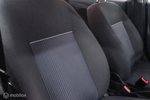 Ford Fiesta 1.4 Trend Automaat 5 Deurs | Airco | NAP NL auto | Rijklaarprijs incl garantie |