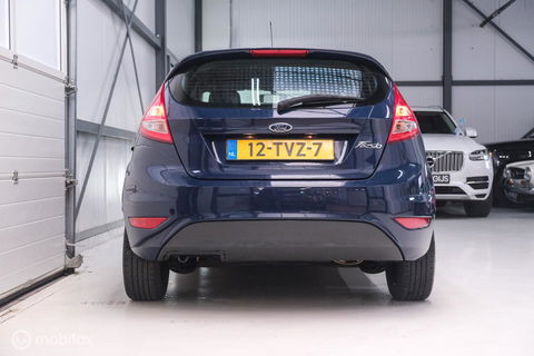 Ford Fiesta 1.4 Trend Automaat 5 Deurs | Airco | NAP NL auto | Rijklaarprijs incl garantie |
