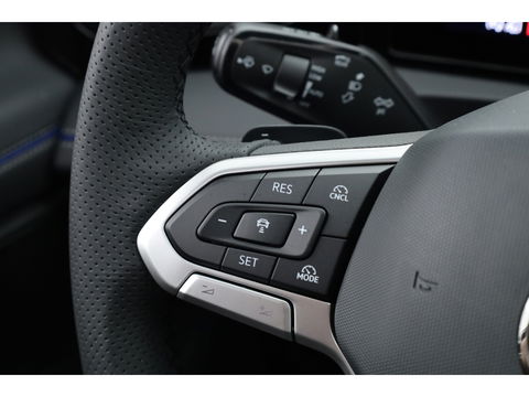 Volkswagen Tiguan eHybrid R-Line Black Style 272pk | Pano | 360cam | Elek. Trekhaak | Massage | Stoel- Stuurverw.