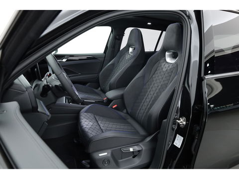 Volkswagen Tiguan eHybrid R-Line Black Style 272pk | Pano | 360cam | Elek. Trekhaak | Massage | Stoel- Stuurverw.
