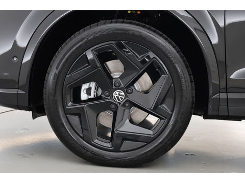 Volkswagen Tiguan eHybrid R-Line Black Style 272pk | Pano | 360cam | Elek. Trekhaak | Massage | Stoel- Stuurverw.