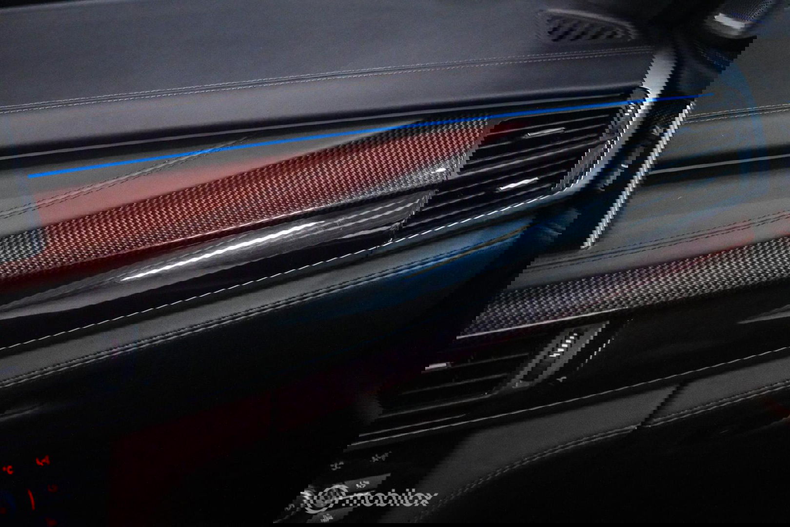 BMW X5 M 575 pk | M Drivers pack | B&O | Nightvision | Alcantara | Infotainment | 360 cam | Trekhaak | Softclose |