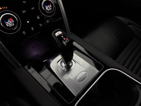 Land Rover Discovery Sport P300e SE 254PK | Virtual | Trekh. | Carplay | Memory | Camera | Adaptive Cruise | Dodehoek