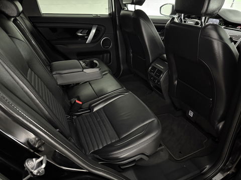 Land Rover Discovery Sport P300e SE 254PK | Virtual | Trekh. | Carplay | Memory | Camera | Adaptive Cruise | Dodehoek
