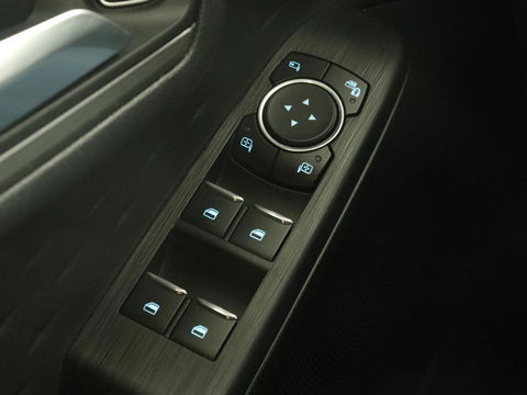 Ford Kuga 2.5 PHEV Titanium X | Trekhaak | Stoelverwarming | Camera | Carplay | Half leder | Achterbankverwarming | Navigatie | Full LED | Climate control | Parkeerhulp | Keyless | B&O Sound | Plug In