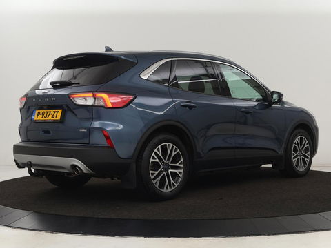 Ford Kuga 2.5 PHEV Titanium X | Trekhaak | Stoelverwarming | Camera | Carplay | Half leder | Achterbankverwarming | Navigatie | Full LED | Climate control | Parkeerhulp | Keyless | B&O Sound | Plug In