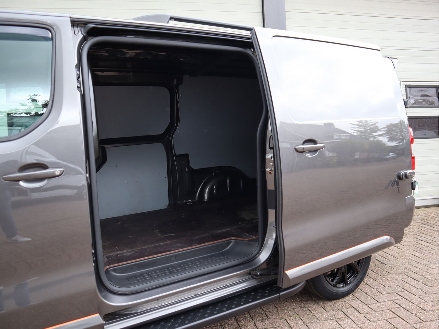Opel Vivaro 2.0 CDTI 123 pk Automaat L3 Lang - 2 x Schuifdeur
