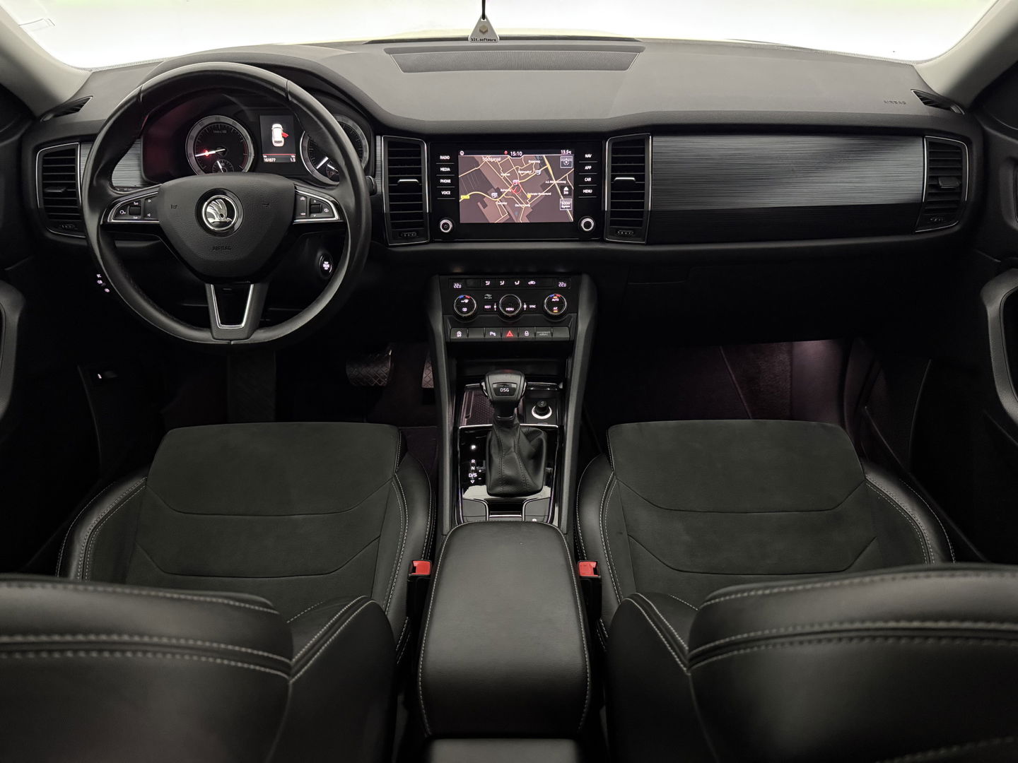 Škoda Kodiaq 1.5 TSI 150PK Limited Business Edition | Carplay | LED | Camera | Trekh. | Cruise | Navi | Keyless | Parkeersens.