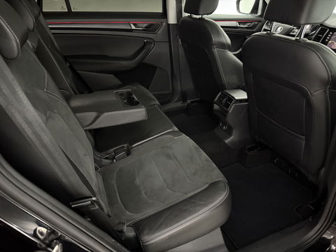 Škoda Kodiaq 1.5 TSI 150PK Limited Business Edition | Carplay | LED | Camera | Trekh. | Cruise | Navi | Keyless | Parkeersens.