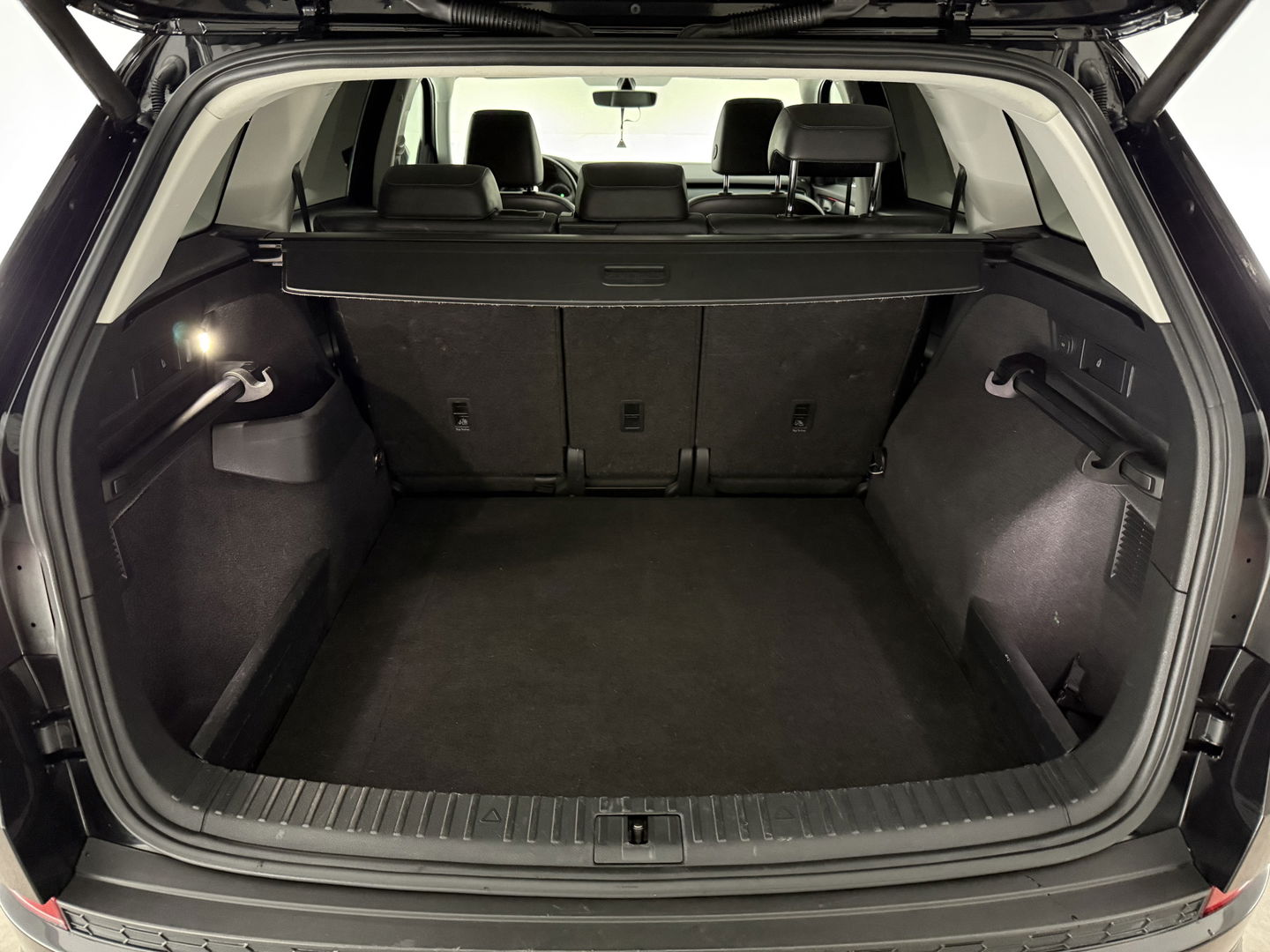 Škoda Kodiaq 1.5 TSI 150PK Limited Business Edition | Carplay | LED | Camera | Trekh. | Cruise | Navi | Keyless | Parkeersens.
