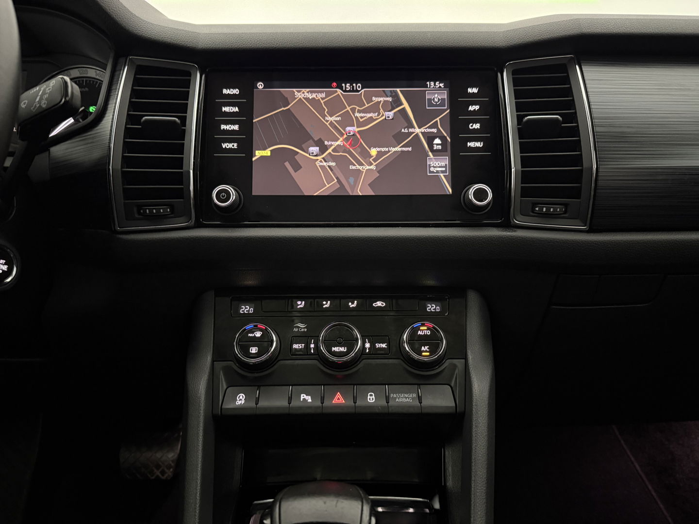 Škoda Kodiaq 1.5 TSI 150PK Limited Business Edition | Carplay | LED | Camera | Trekh. | Cruise | Navi | Keyless | Parkeersens.