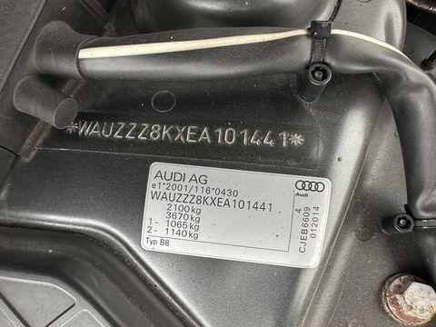 Audi A4 Avant 1.8 TFSI Sport Edition Aut. *XENON | LEATHER-FABRIC | BANG&OLUFSEN | NAVI-FULLMAP | SPORT-SEATS | DAB+ | PRIVACY-GLASS | ECC | PDC | CRUISE | 19''ALU | TOWBAR*