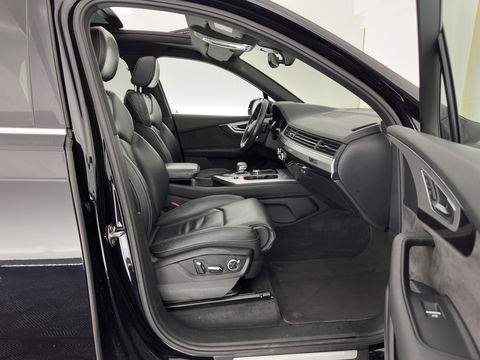 Audi Q7 3.0 TDI e-tron quattro Sport (INCL.BTW) *PANO | LUXURY-LEATHER | FULL-LED | DIGI-COCKPIT | HEATED-COMFORTSEATS | AIR-SUSPENSION | NAVI-FULLMAP | SHIFT-PADDLES | PRIVACY-GLASS | 20''ALU | TOWBAR*