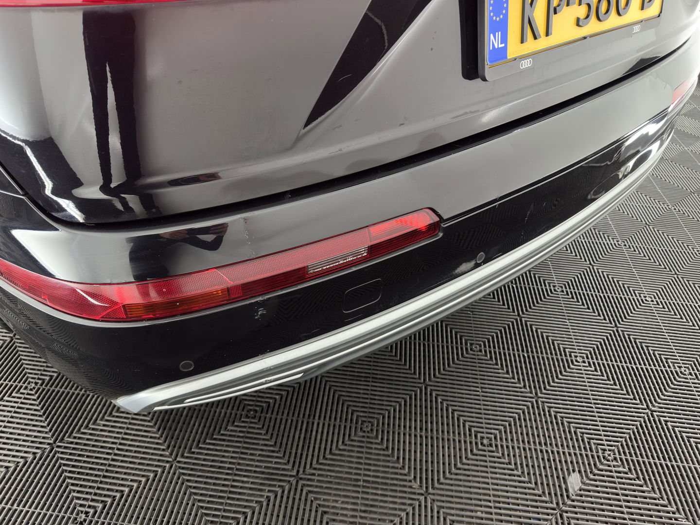Audi Q7 3.0 TDI e-tron quattro Sport (INCL.BTW) *PANO | LUXURY-LEATHER | FULL-LED | DIGI-COCKPIT | HEATED-COMFORTSEATS | AIR-SUSPENSION | NAVI-FULLMAP | SHIFT-PADDLES | PRIVACY-GLASS | 20''ALU | TOWBAR*