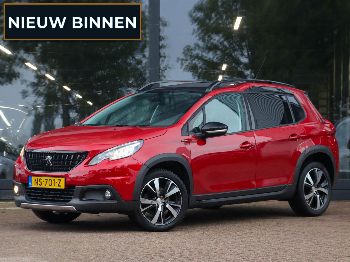 Peugeot 2008 1.2 PureTech GT-line 110PK | Panoramadak | Trekhaak