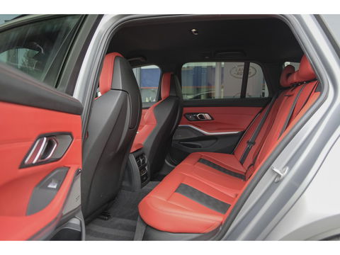 BMW M3 Touring Competition 510pk xDrive Widescreen Frozen grey *BTW* Head-up Adaptive cruise CSL grille 21" LMV