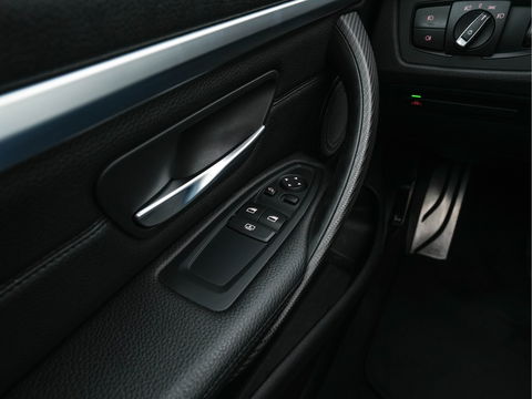 BMW 4 Serie Coupé 435d xDrive M-Sportpack (INCL-BTW) Aut. *PANO | HEAD-UP | ADAPTIVE-CRUISE | LUXURY-LEATHER | FULL-LED | HARMAN/KARDON | MEMORY-PACK | HEATED-SPORTSEATS | KEYLESS | NAVI-FULLMAP | CAMERA | DAB+ | ECC | PDC | TOWBAR |