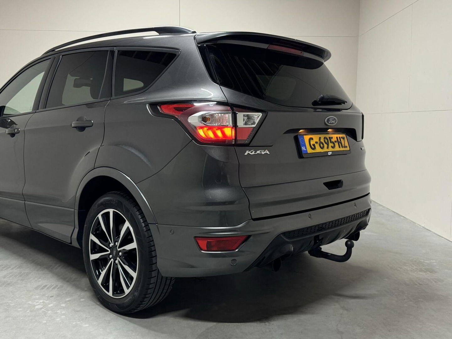Ford Kuga 1.5 EcoBoost ST Line Carplay Cruise Navi Trekh. Stoelv. NAP