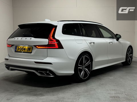 Volvo V60 2.0 B4 R-Design Pano Carplay Trekh. Autopilot NAP