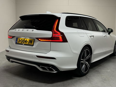 Volvo V60 2.0 B4 R-Design Pano Carplay Trekh. Autopilot NAP
