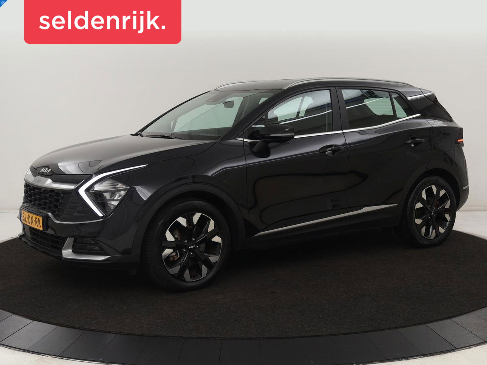 Kia Sportage 1.6 T-GDi Plug-in Hybrid AWD DynamicLine | Adaptive cruise | Camera | Carplay | Navigatie | Full LED | Parkeerhulp | Digital Cockpit | PHEV | Plug In
