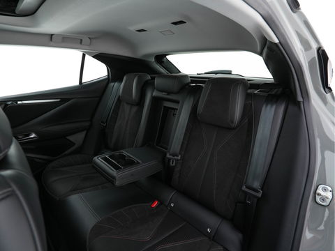 DS DS 4 1.6 PureTech Performance Line (INCL-BTW) Aut. *PANO | LEATHER-MICROFIBRE | FULL-LED | HEATED-SPORTSEATS | DIGI-COCKPIT | KEYLESS | CAMERA | LANE-ASSIST | CARPLAY | ECC | SHIFT-PADDLES | PDC | TOWBAR | 19''ALU*
