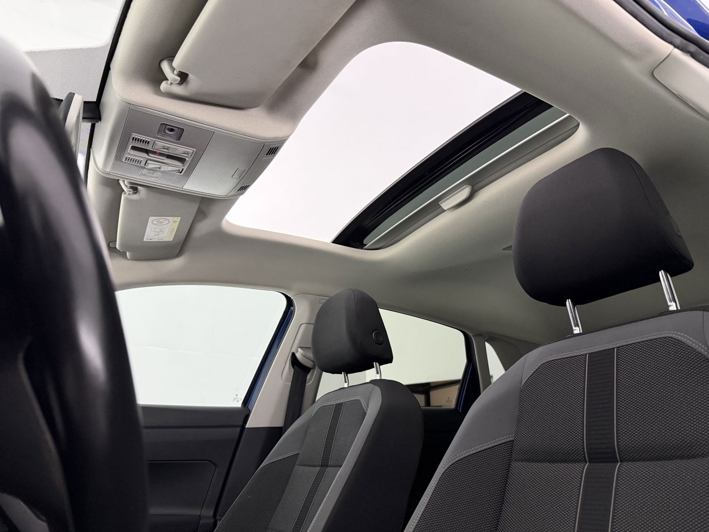 Volkswagen Polo 1.0 TSI R-line | Pano | Carplay | Virtual | LED | Climate | Cruise | Stoelverw.