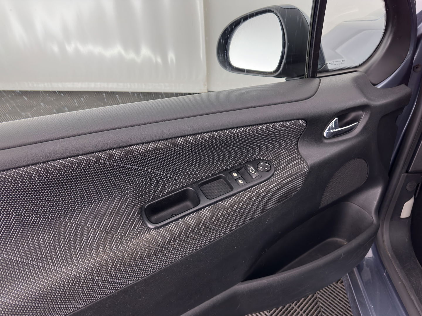 Peugeot 207 1.4-16V XS Pack *AIRCO | COMFORT-SEATS | 15''ALU*