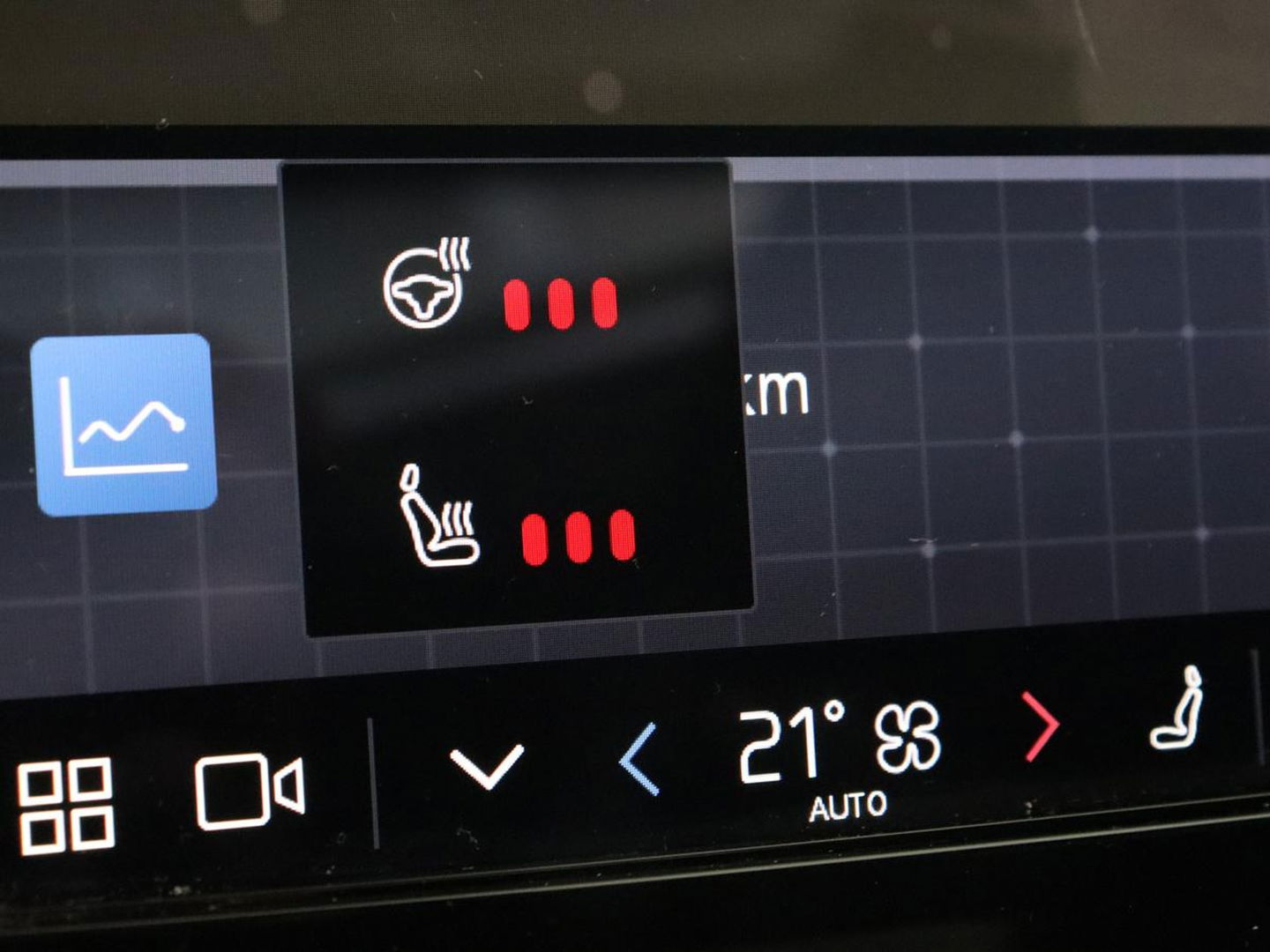 Volvo XC40 Recharge P8 AWD R Design | Panoramadak | Trekhaak | Stoel & stuurverwarming | Adaptive cruise | Carplay | Full LED | Camera | Leder/Alcantara | Keyless