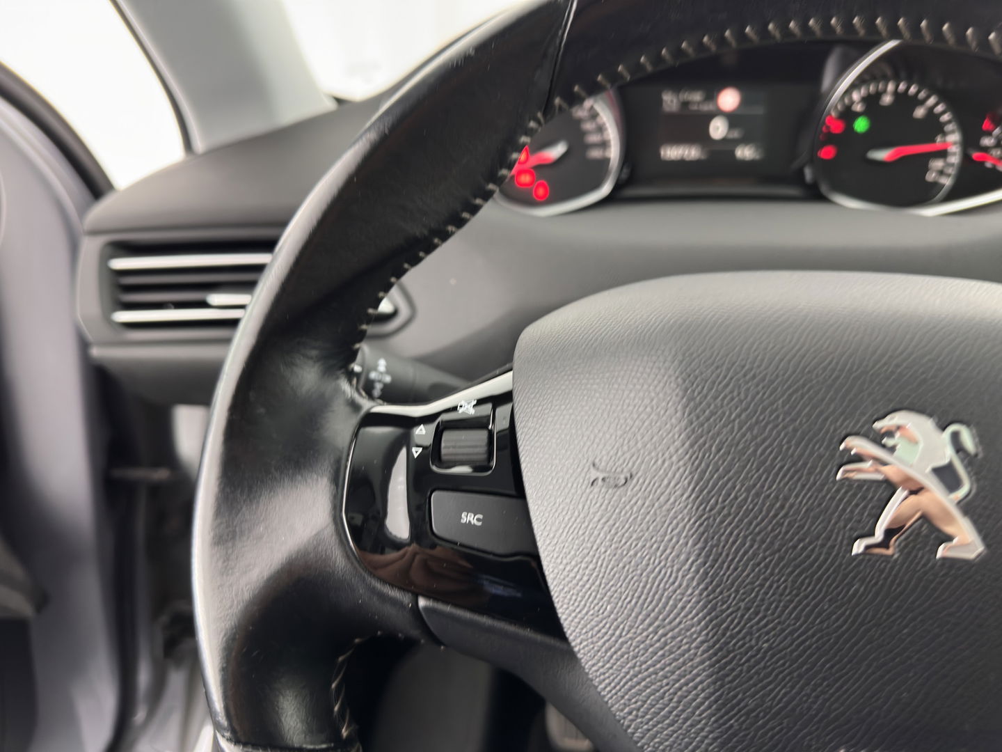 Peugeot 308 1.5 BlueHDi Blue Lease Executive *PANO | NAVI-FULLMAP | SPORT-SEATS | DAB+ | ECC | PDC | CRUISE | 16''ALU*
