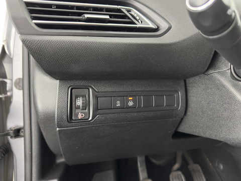 Peugeot 308 1.5 BlueHDi Blue Lease Executive *PANO | NAVI-FULLMAP | SPORT-SEATS | DAB+ | ECC | PDC | CRUISE | 16''ALU*