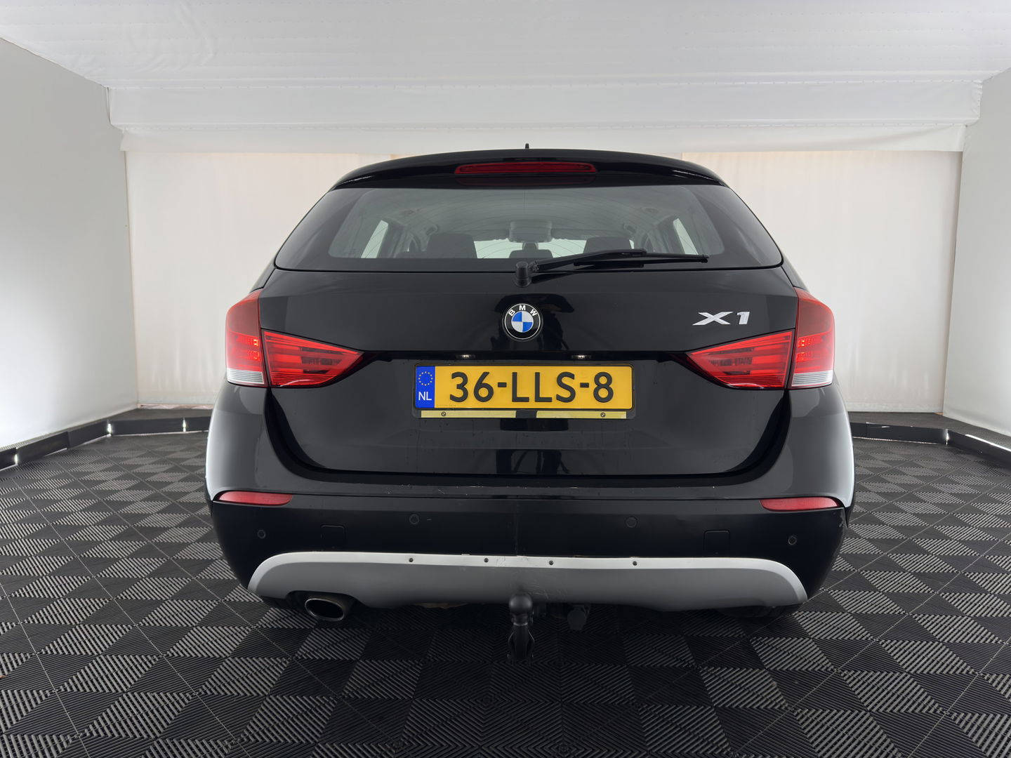 BMW X1 sDrive18i Executive *NAVI-FULLMAP | COMFORT-SEATS | ECC | PDC | CRUISE | 18''ALU | TOWBAR*