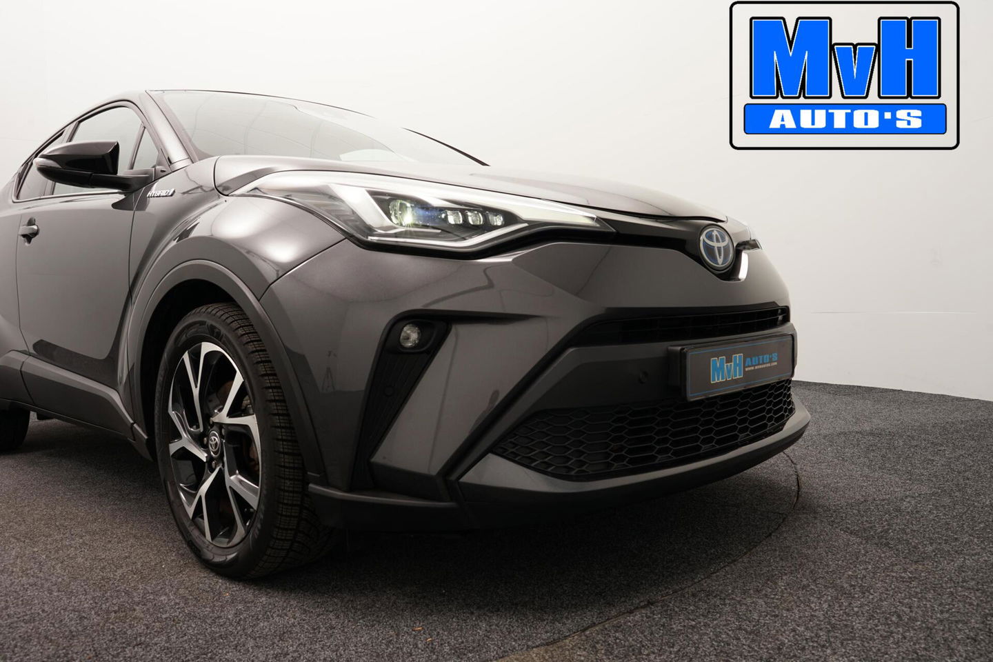 Toyota C-HR 1.8 Hybrid First Edition|LUXE!|JBL|LED|STOELVERW