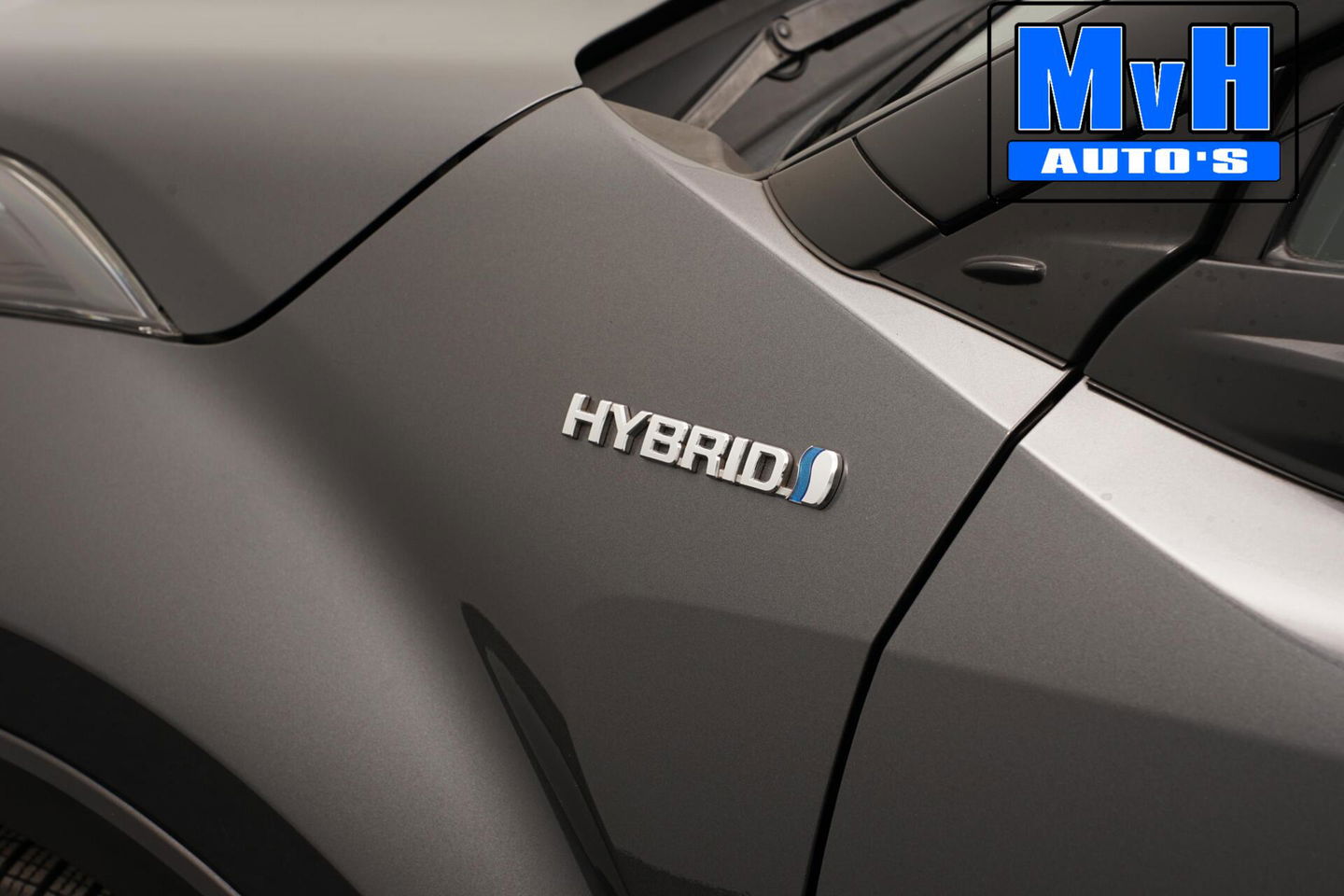 Toyota C-HR 1.8 Hybrid First Edition|LUXE!|JBL|LED|STOELVERW