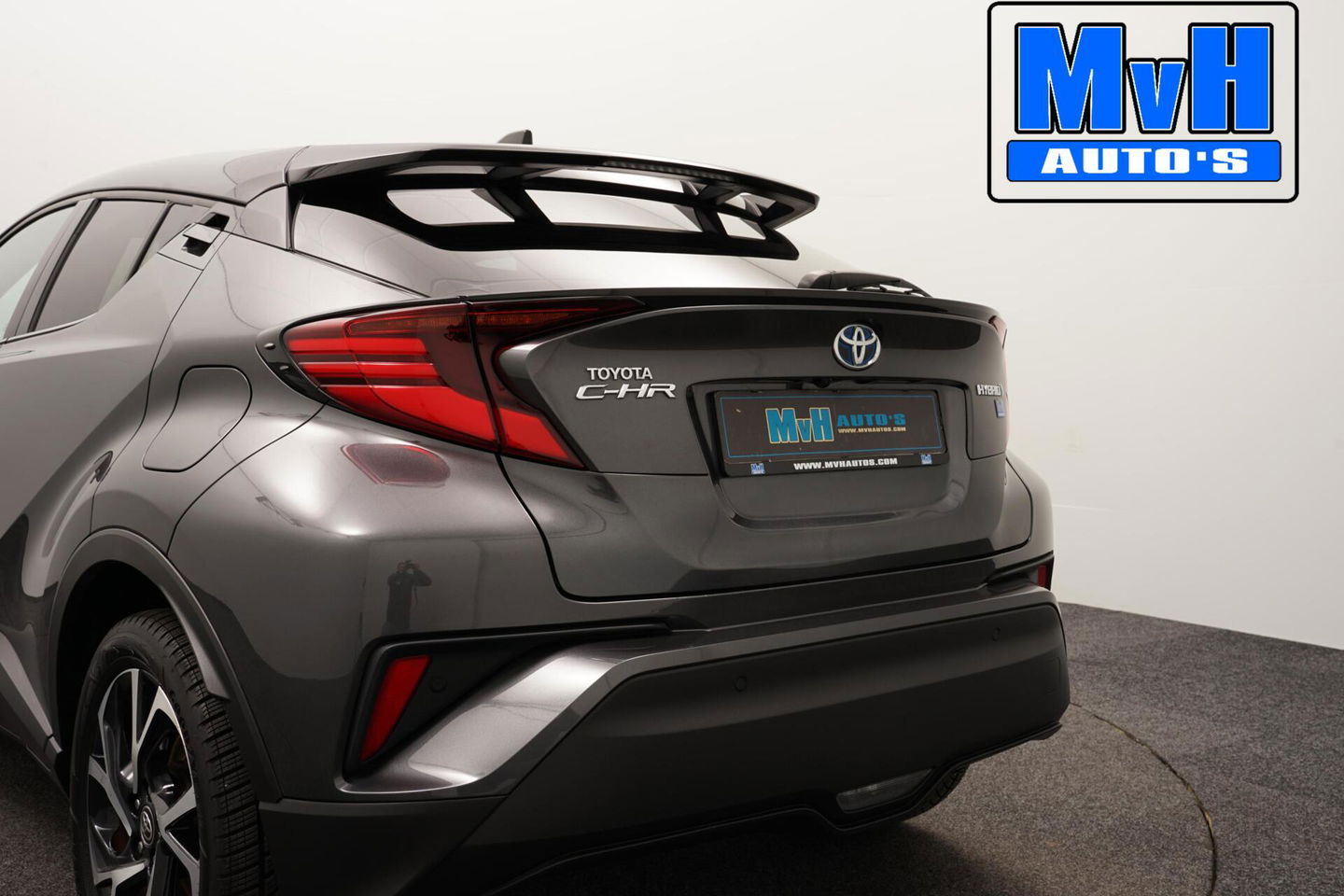 Toyota C-HR 1.8 Hybrid First Edition|LUXE!|JBL|LED|STOELVERW