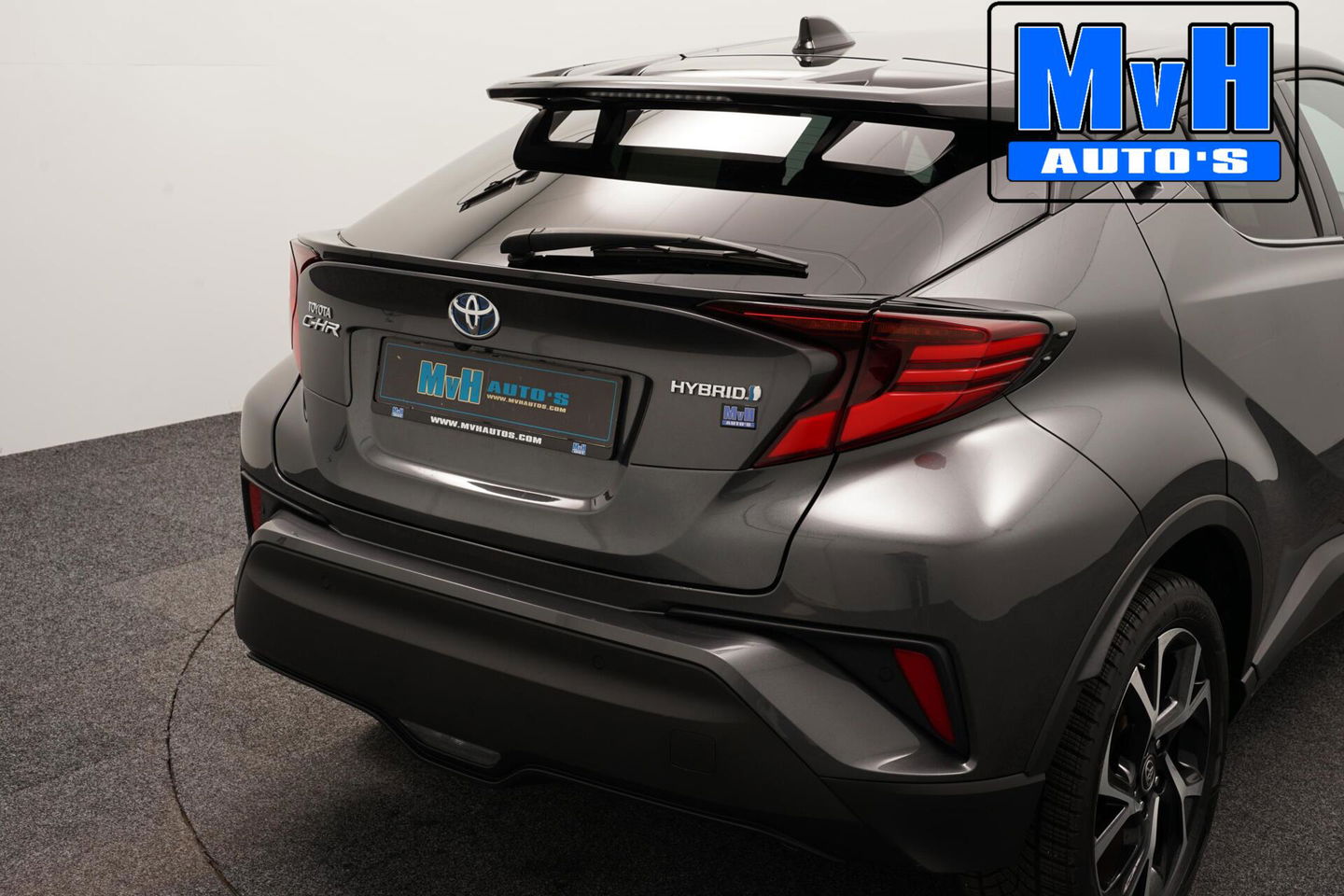 Toyota C-HR 1.8 Hybrid First Edition|LUXE!|JBL|LED|STOELVERW