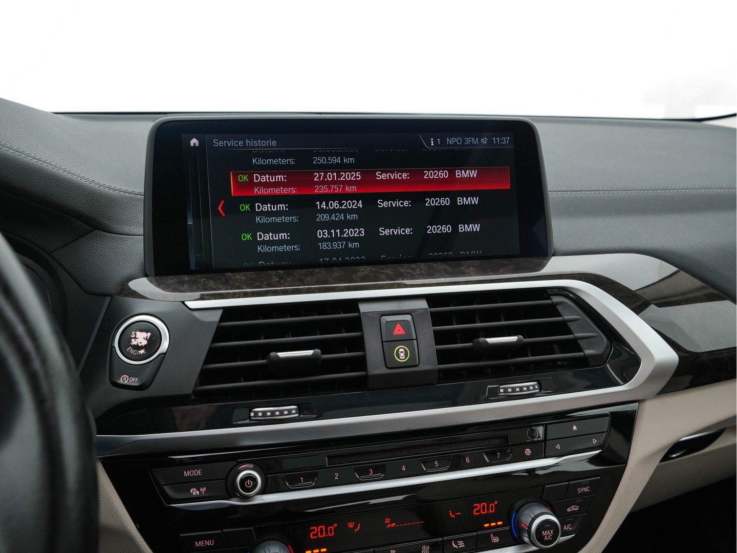 BMW X3 xDrive30d High Executive Luxury-Line Aut. *PANO | HEAD-UP | LUXURY-LEATHER | FULL-LED | NAVI-FULLMAP | HEATED-SPORT-SEATS | MEMORY-PACK | CAMERA | ECC | HIFI-AUDIO | PDC | CRUISE | TOWBAR |  19''ALU*