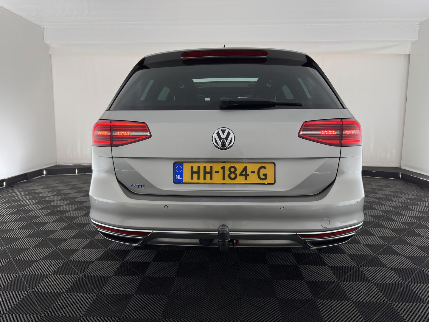 Volkswagen Passat Variant 1.4 TSI GTE Highline Aut. *PANO | ADAPTIVE-CRUISE | LEATHER-ALCANTARA | FULL-LED | CAMERA | NAVI-FULLMAP | HEATED-COMFORTSEATS | KEYLESS | PRIVACY-GLASS | 18''ALU*