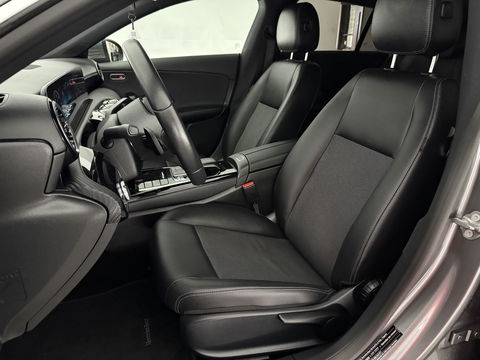 Mercedes-Benz CLA-Klasse 180 Advantage | Camera | Virtual | Carplay | LED | Stoelverw. | Parkeersens.