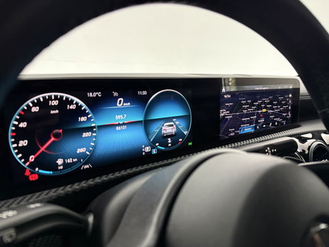 Mercedes-Benz CLA-Klasse 180 Advantage | Camera | Virtual | Carplay | LED | Stoelverw. | Parkeersens.