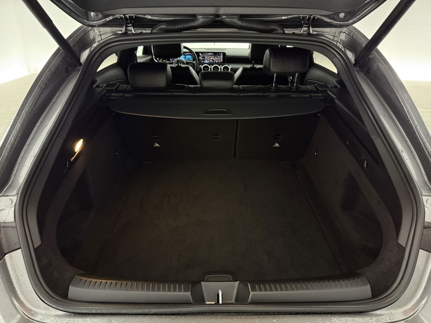 Mercedes-Benz CLA-Klasse 180 Advantage | Camera | Virtual | Carplay | LED | Stoelverw. | Parkeersens.