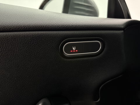 Mercedes-Benz CLA-Klasse 180 Advantage | Camera | Virtual | Carplay | LED | Stoelverw. | Parkeersens.