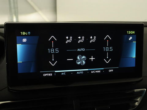 Peugeot 3008 1.6 HYbrid 225 Allure | Stoelverwarming | Trekhaak | Camera | Carplay | Half leder | Keyless | Navigatie | Full LED | Dodehoek detectie | PHEV | Plug In