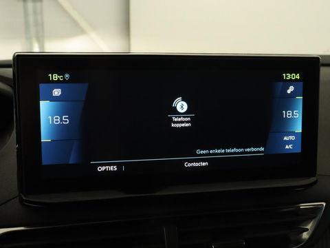 Peugeot 3008 1.6 HYbrid 225 Allure | Stoelverwarming | Trekhaak | Camera | Carplay | Half leder | Keyless | Navigatie | Full LED | Dodehoek detectie | PHEV | Plug In