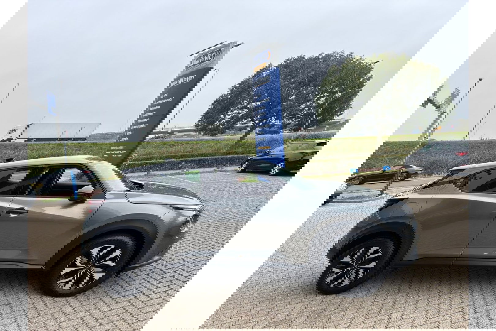 Nissan Juke 1.0 DIG-T ACENTA NAVI AIRCO PDC-CAMERA STOELVW