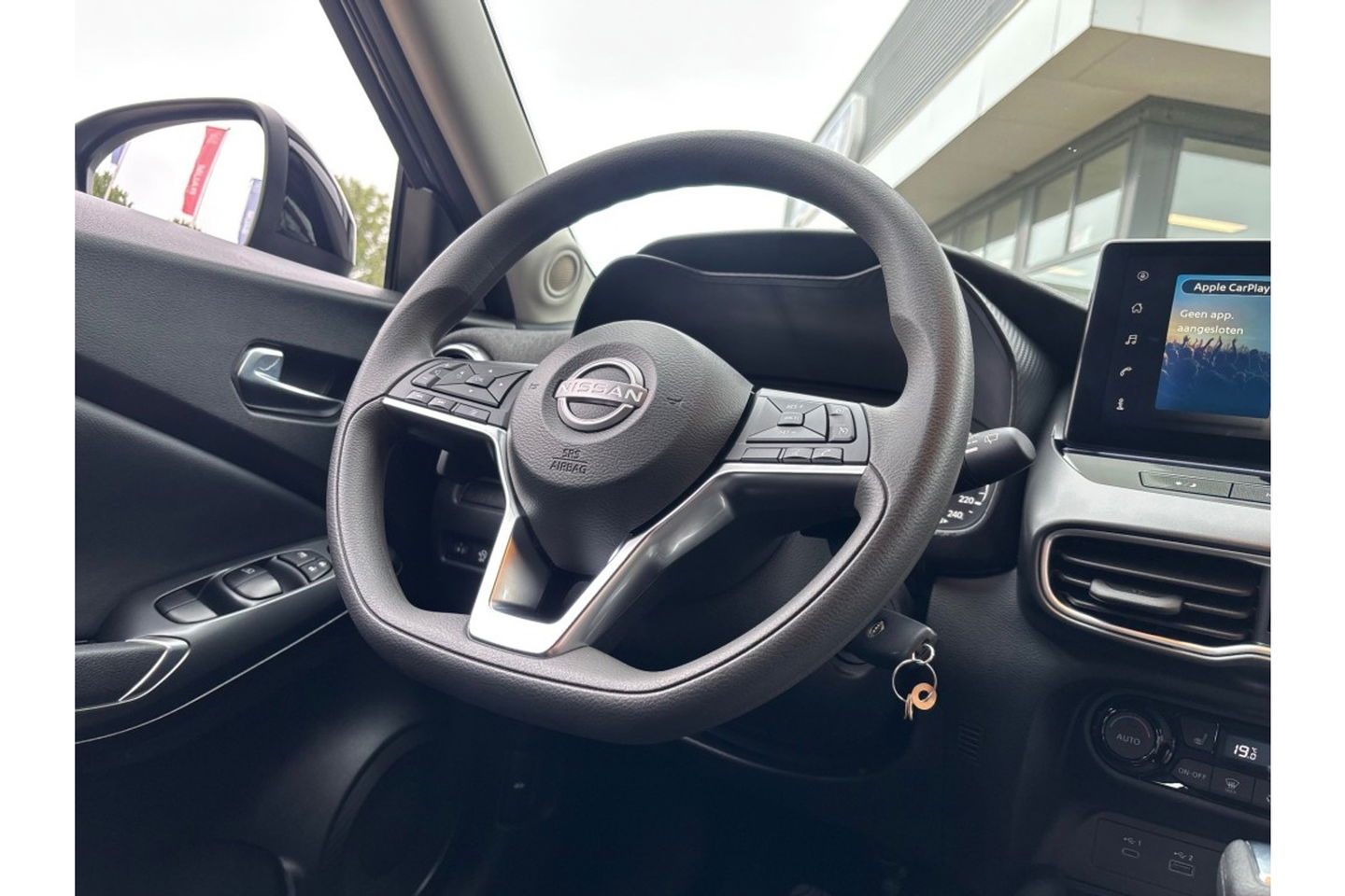 Nissan Juke 1.0 DIG-T ACENTA NAVI AIRCO PDC-CAMERA STOELVW